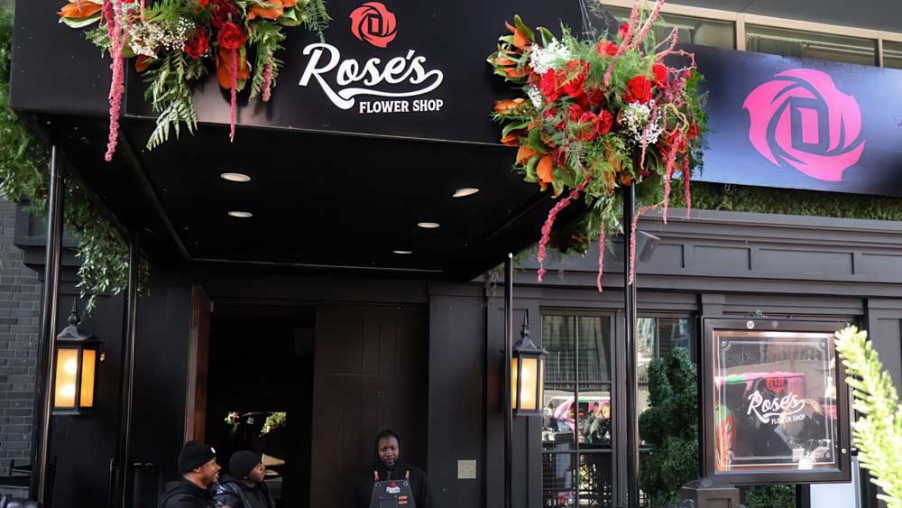 Fans at Forever Yours event